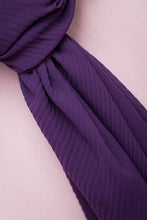 Load image into Gallery viewer, The Lavender Purple Pleated Chiffon Hijab