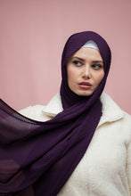 Load image into Gallery viewer, The Lavender Purple Pleated Chiffon Hijab
