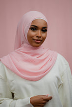 Load image into Gallery viewer, The Peony Pink Pleated Chiffon Hijab
