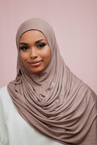 The Instant Caramel Jersey Hijab